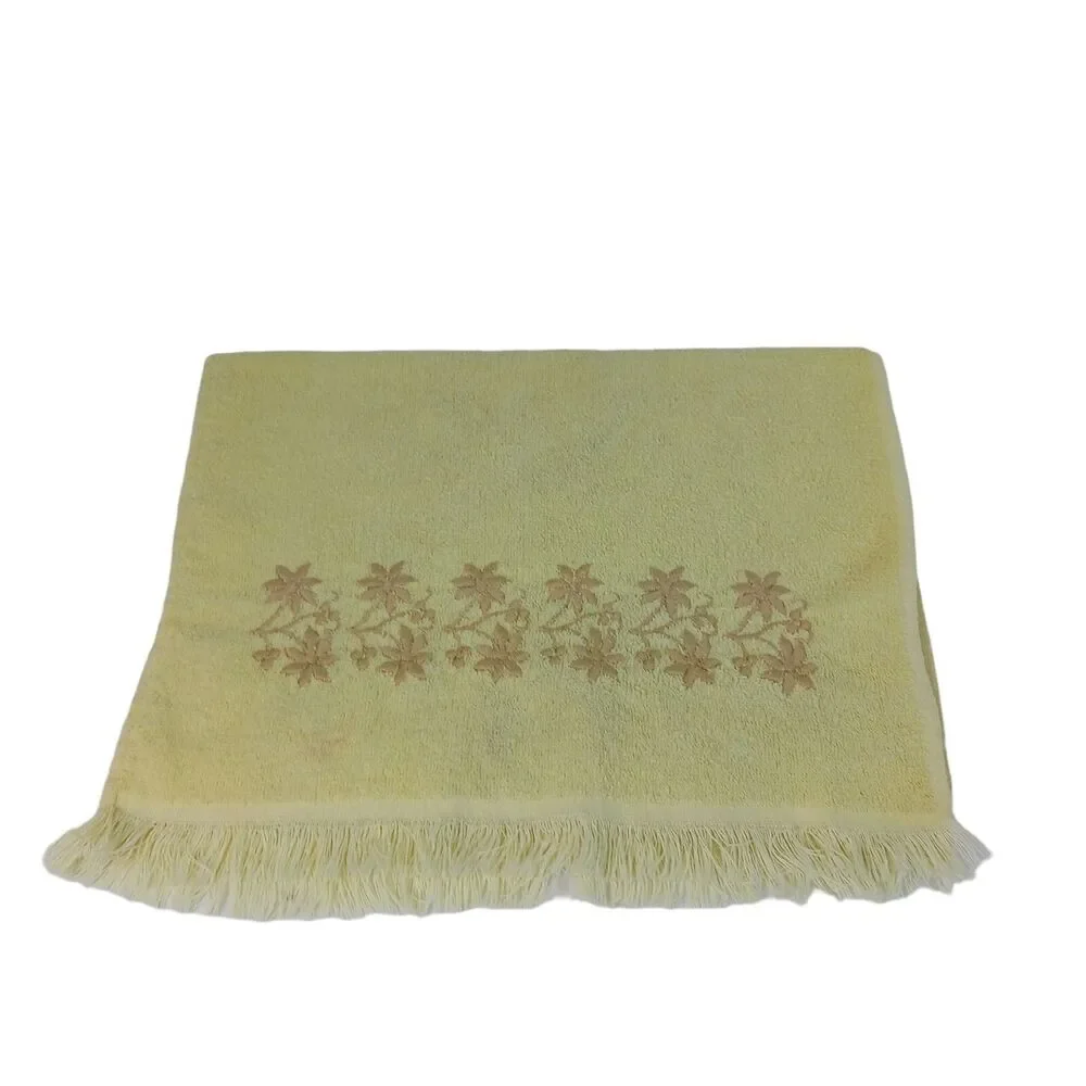 Dundee Yellow Embroidered Hand towel Daisy Cotton Regency Fringe USA 15x23